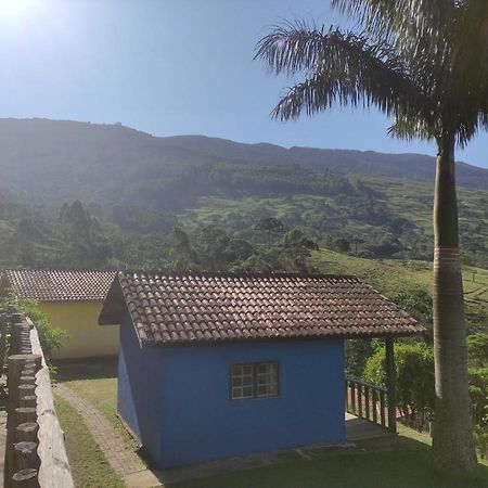 Hotel Pousada e restaurante Além das Nuvens à Guaratinguetá Extérieur photo